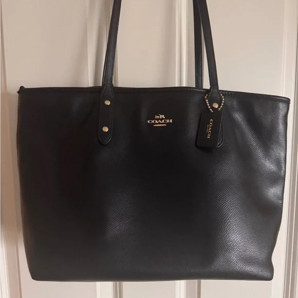 Coach Large Tote Bag Shoulder Bag Logo F36875 Leather Black - Picture 2 of 6